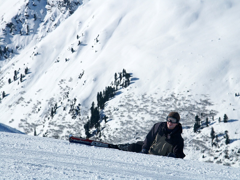 Austria, narty 080.jpg - Do czasu. Grawitacja czasem też upomina się o swoje.